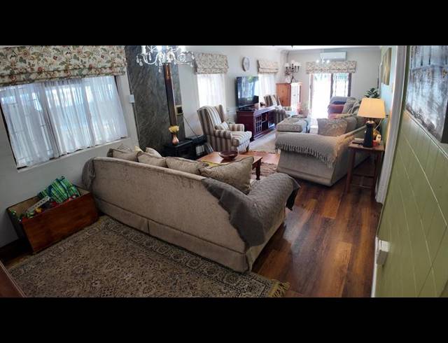 4 BEDROOM HOUSE FOR SALE IN GEORGE SOUTH